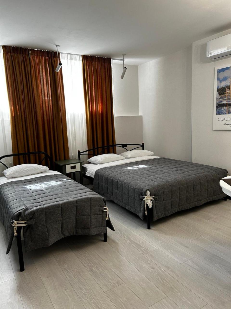 Gosudar Hotel Kropyvnytskyj Eksteriør bilde