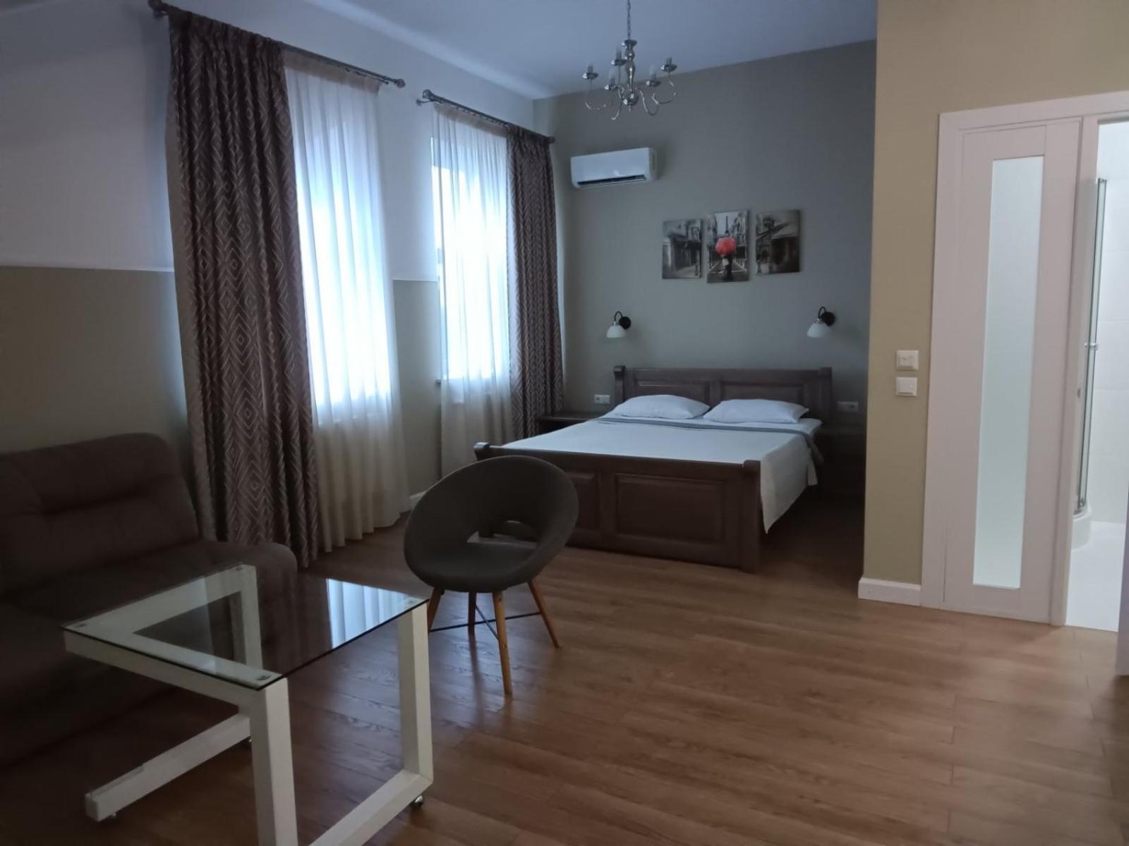 Gosudar Hotel Kropyvnytskyj Eksteriør bilde