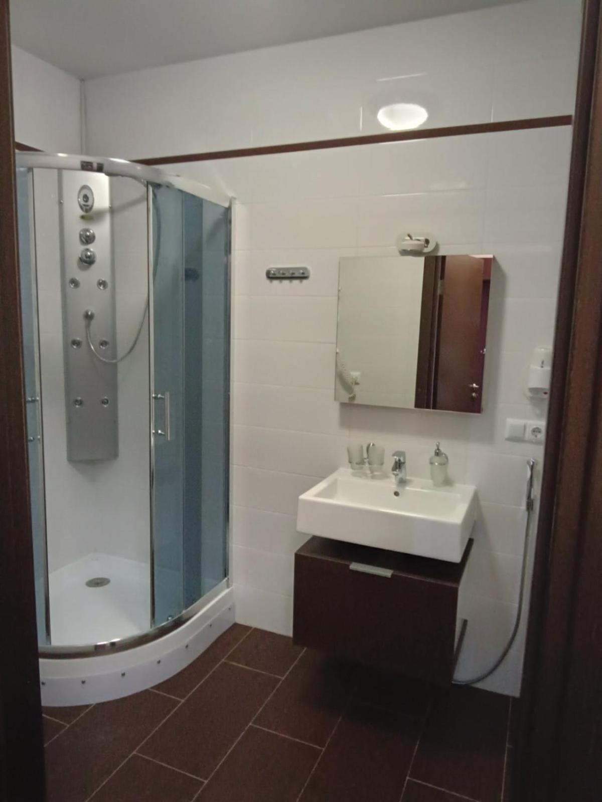 Gosudar Hotel Kropyvnytskyj Eksteriør bilde
