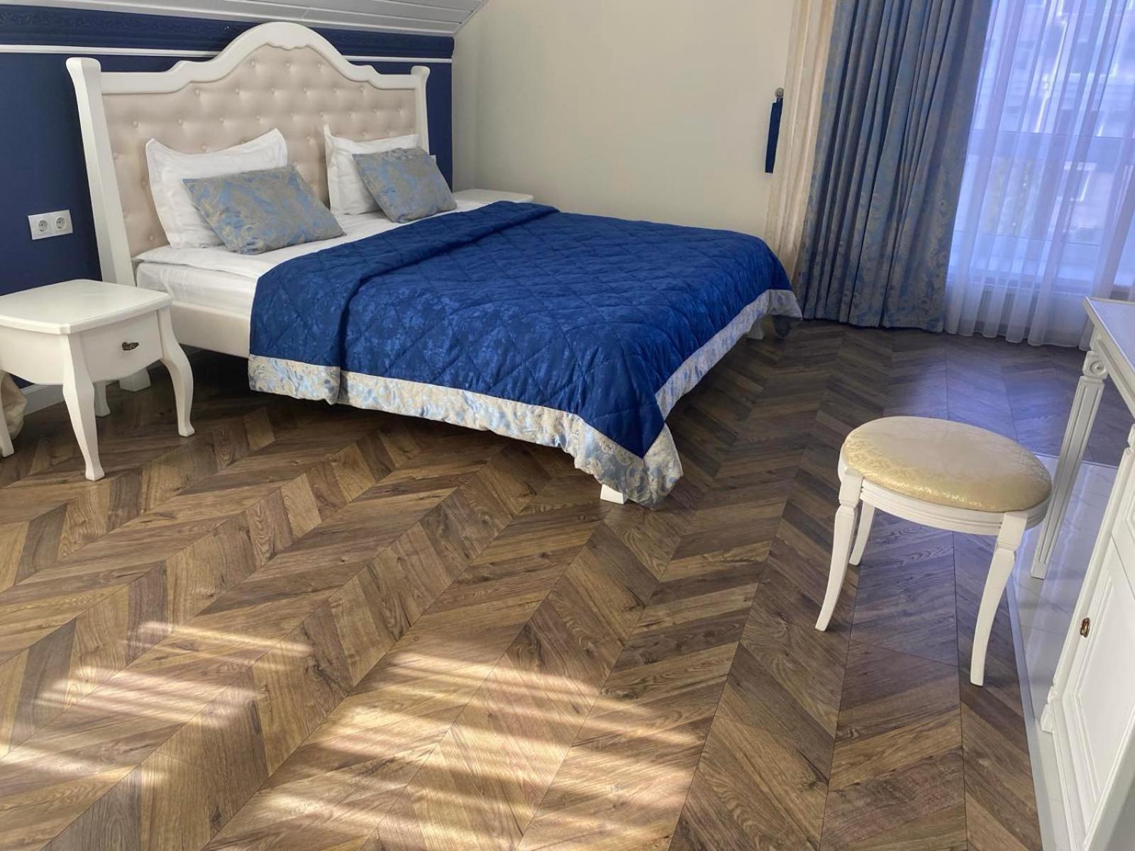 Gosudar Hotel Kropyvnytskyj Eksteriør bilde