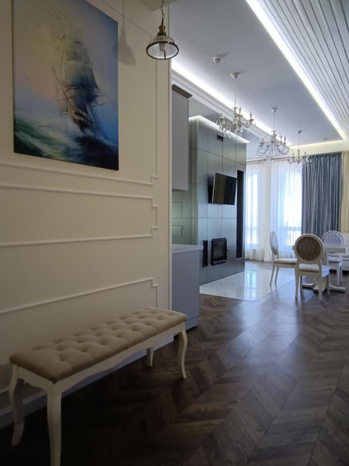 Gosudar Hotel Kropyvnytskyj Eksteriør bilde